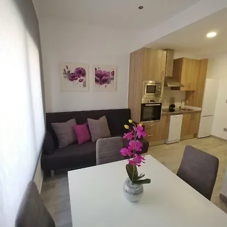 Apartment Piso Ton&mar& *